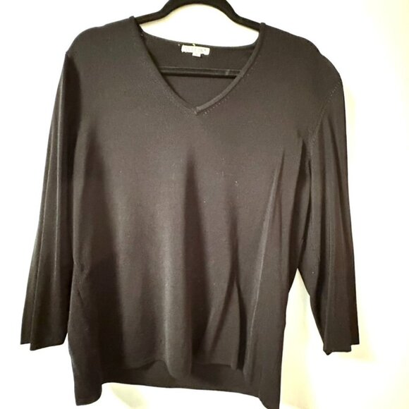 Avalin Black V- Neck Size Small Black Shirt 3/4 Sleeve - Picture 4 of 5